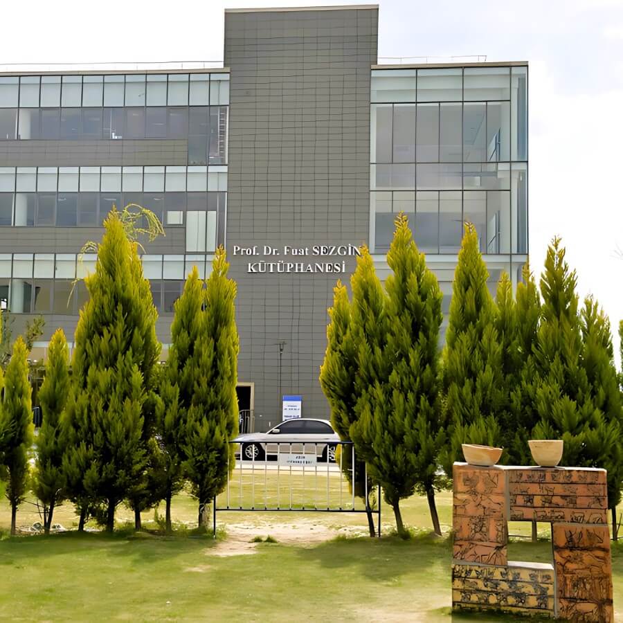 Uşak Üniversitesi