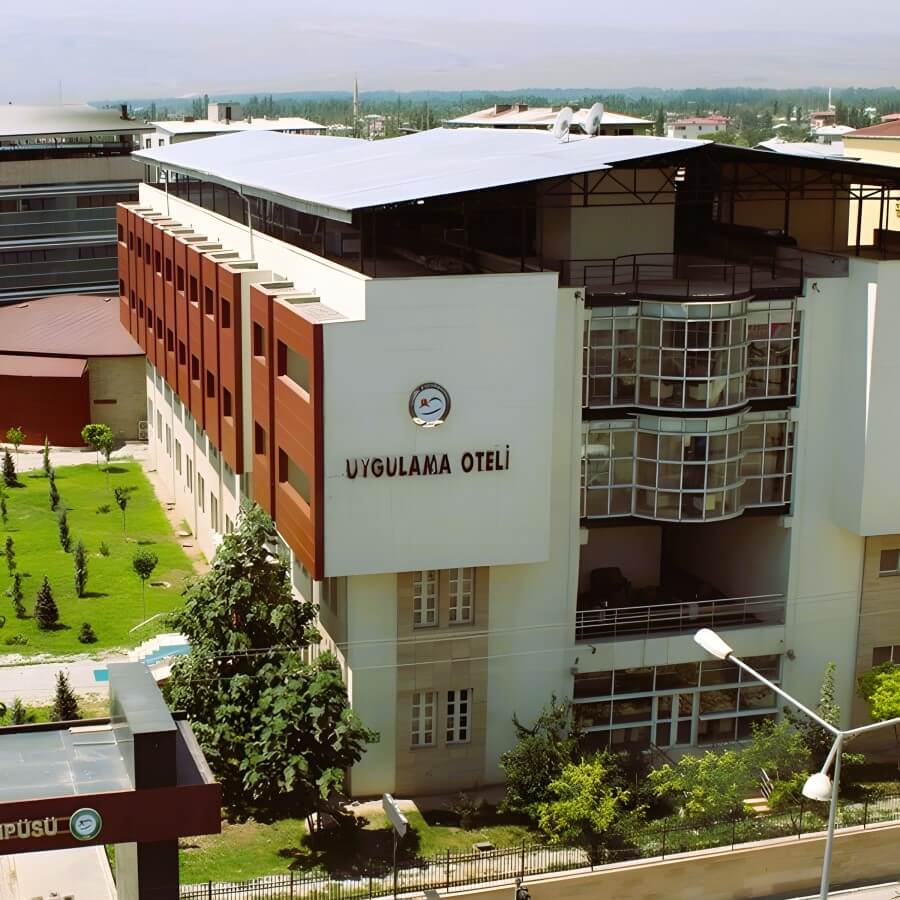 Iğdır University